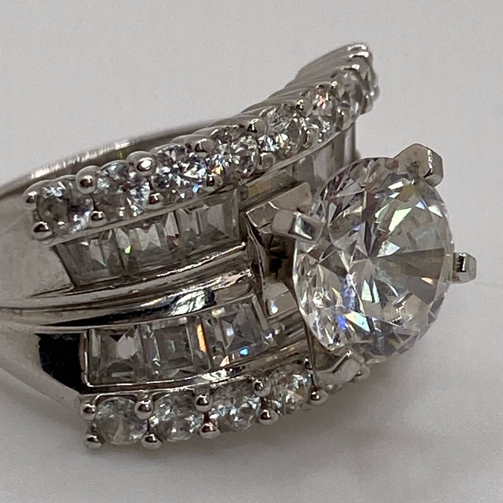 Sterling silver cubic zirconia princess cut ring, size 8